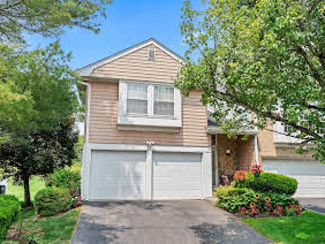 Apartment for sale in Syosset