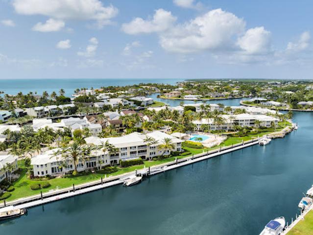 Apartment for sale in Key Largo, Florida