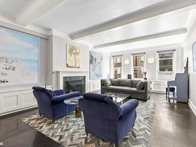 Apartment for sale in Arverne, New York