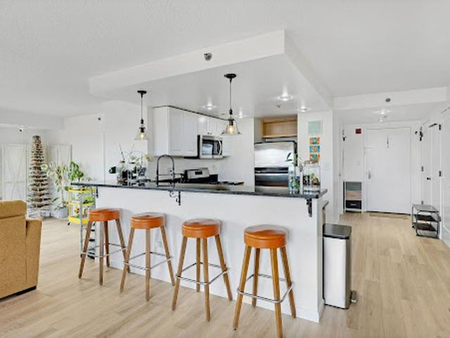 Apartment for sale in Hudson, New Jersey