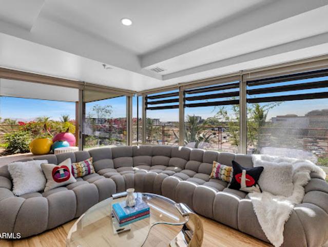 Apartment for sale in Scottsdale, Arizona