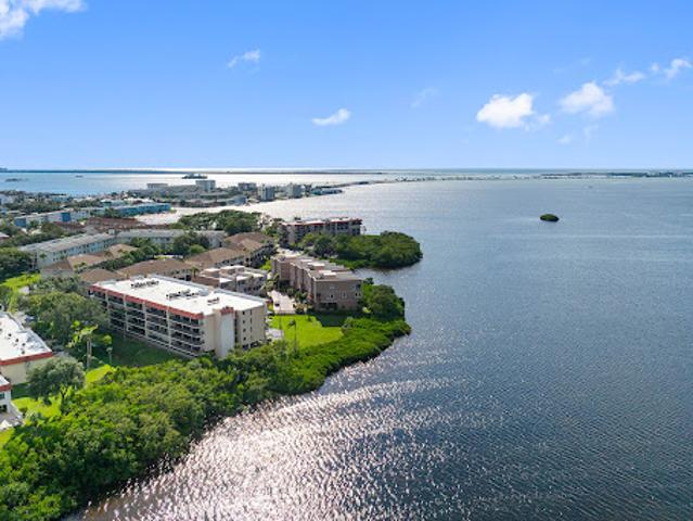 Apartment for sale in Dunedin, Pinellas County
