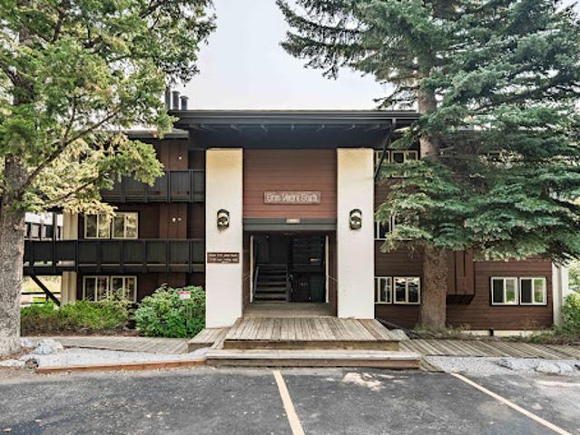 Apartment for sale in Wyoming