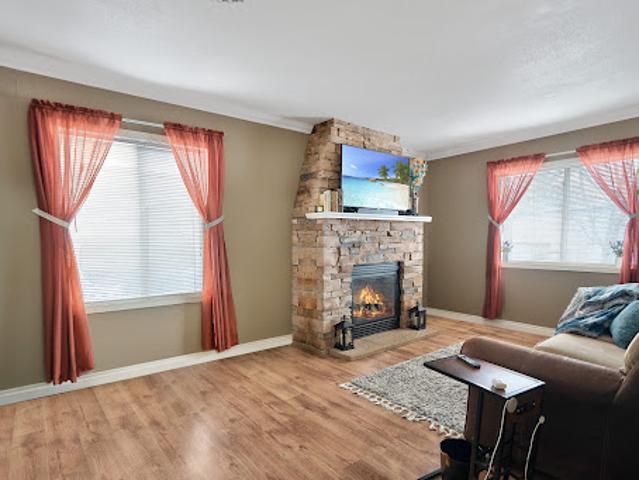 Apartment for sale in Oregonia