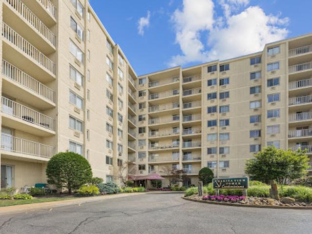 Apartment for sale in Belmar