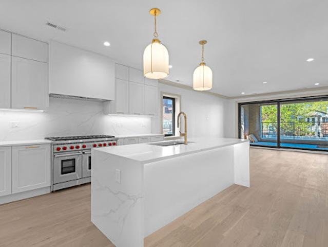 Apartment for sale in Chicago Park, Illinois