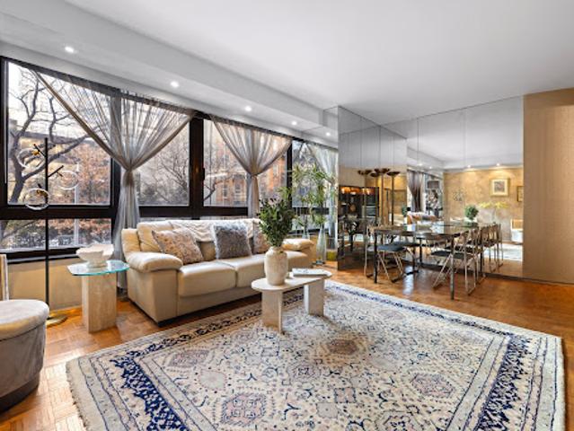 Apartment for sale in Arverne, New York