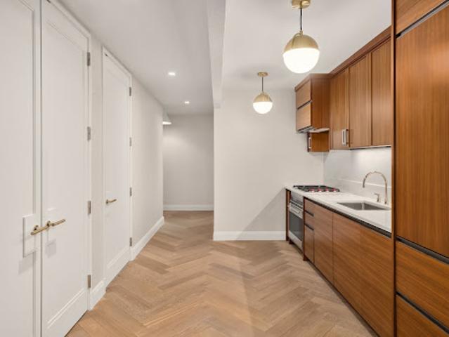 Apartment for sale in Arverne, New York