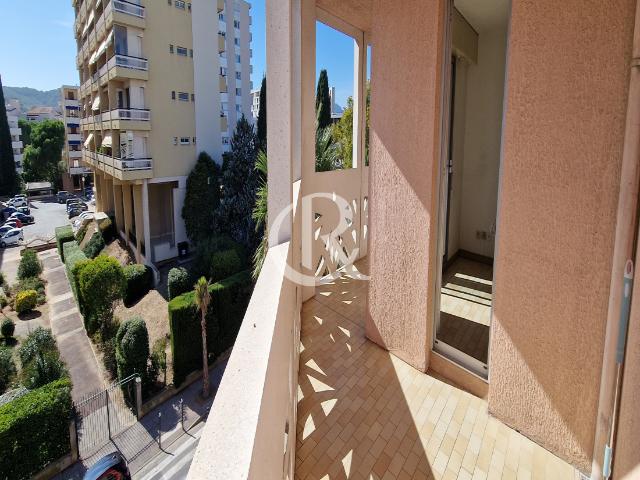 Appartement location à Arrondissement de Toulon, Hyères