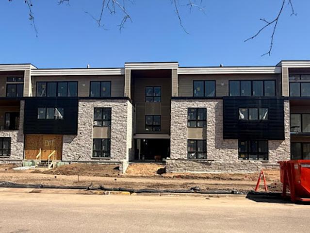 Apartment for sale in Hennepin, Minnesota