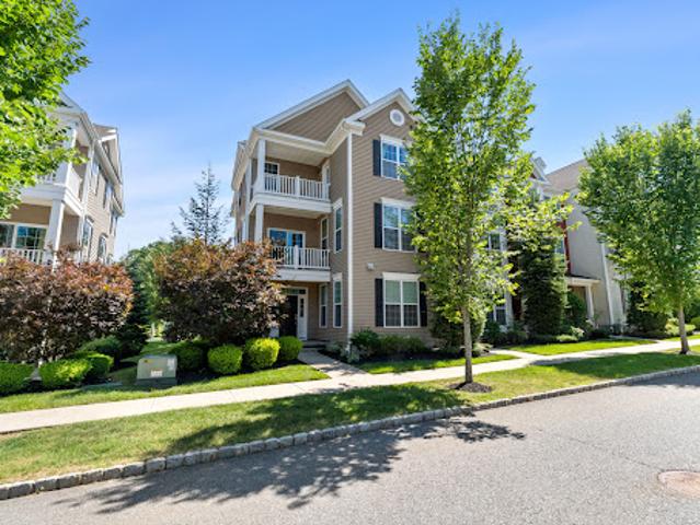 Apartment for sale in Westborough, Massachusetts