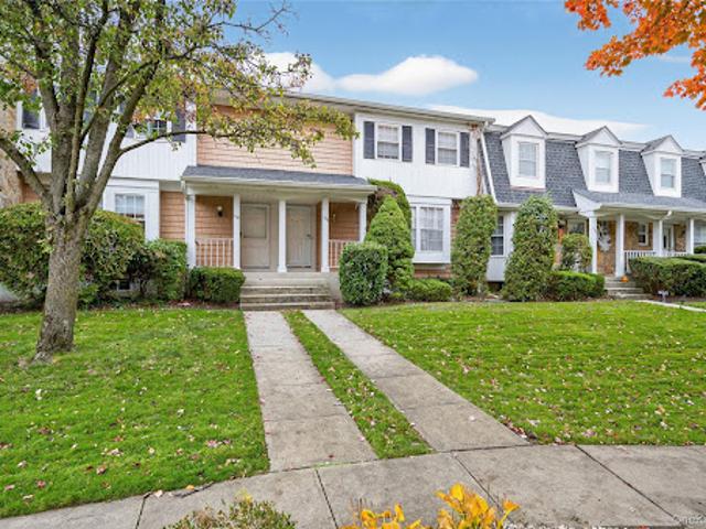 Apartment for sale in Nassau, New York