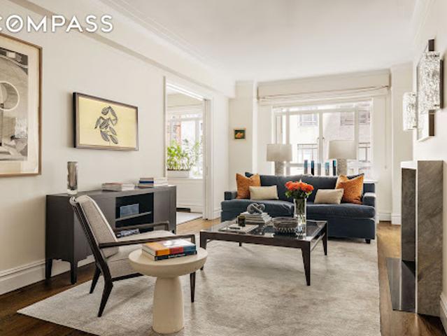 Apartment for sale in Arverne, New York