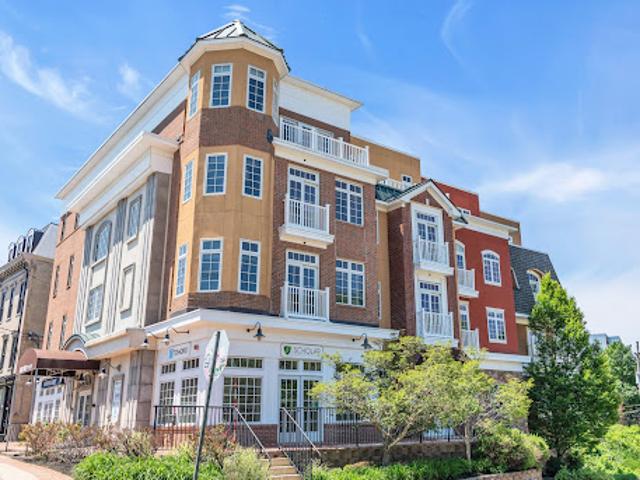 Apartment for sale in Monmouth, New Jersey