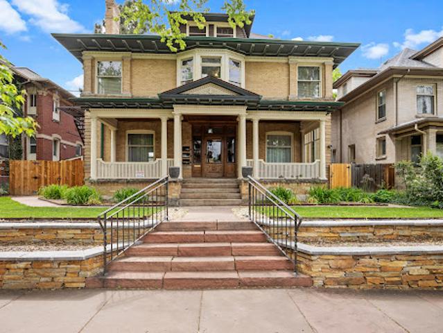 Apartment for sale in Denver, Colorado