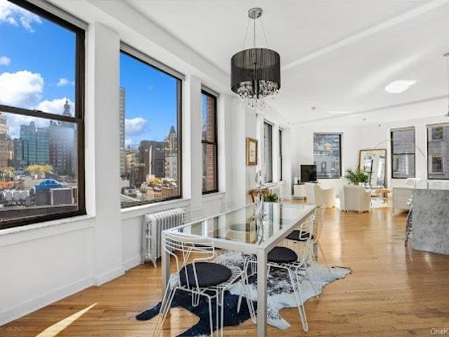 Apartment for sale in New York, Arverne