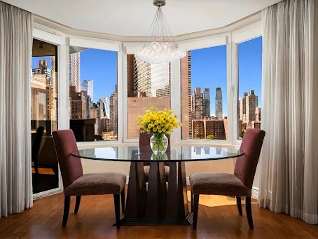 Apartment for sale in Arverne, New York