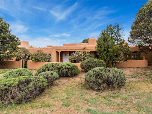 Apartment for sale in Santa Fe, New Mexico