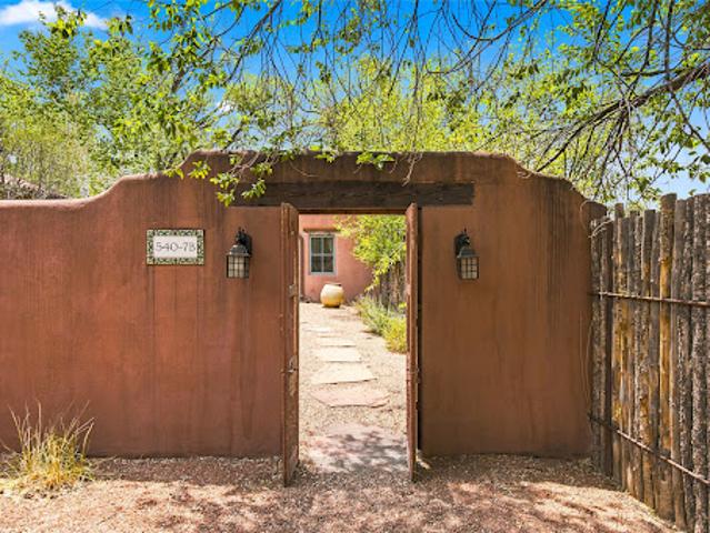 Apartment for sale in Santa Fe, New Mexico