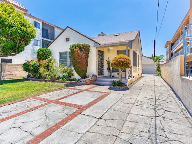 Apartment for sale in Hawthorne, California