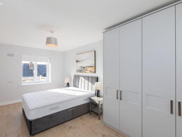 Apartment to rent in Bluebell, North Tipperary