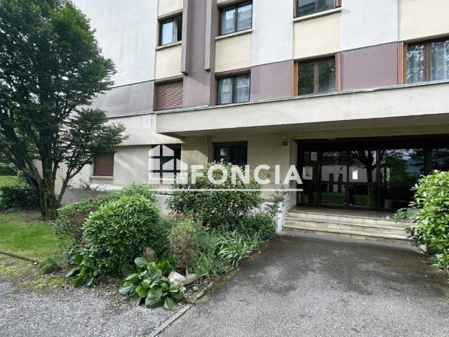 Studio location à Mutualité Préfecture, Grenoble