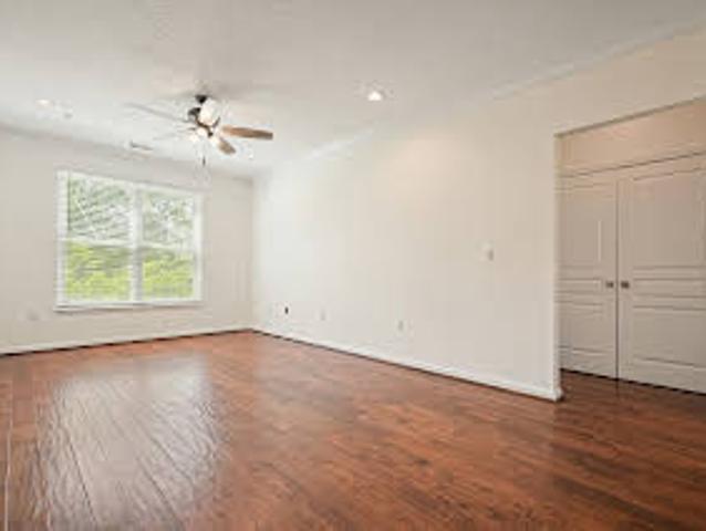 Apartment for sale in Brookhaven