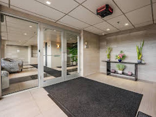 Apartment for sale in Long Beach