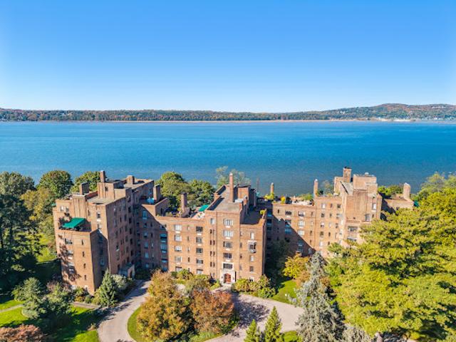 Apartment for sale in Village of Irvington, Westchester County