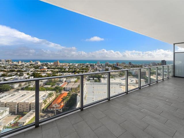 Apartment for sale in Miami Beach, Florida