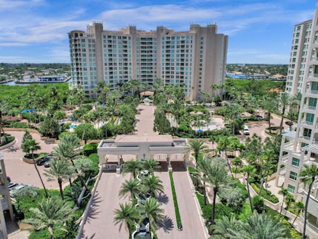 Apartment for sale in Highland Beach, Palm Beach County