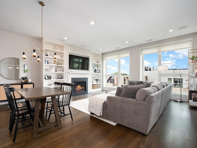 Apartment for sale in Chicago Park, Illinois