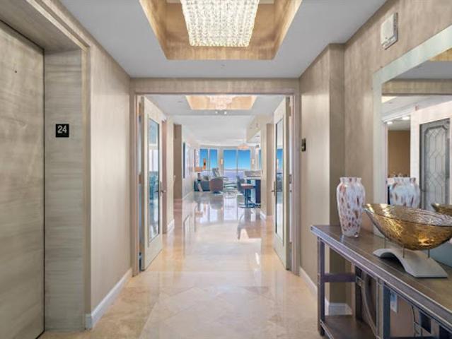 Apartment for sale in Fort Lauderdale, Florida