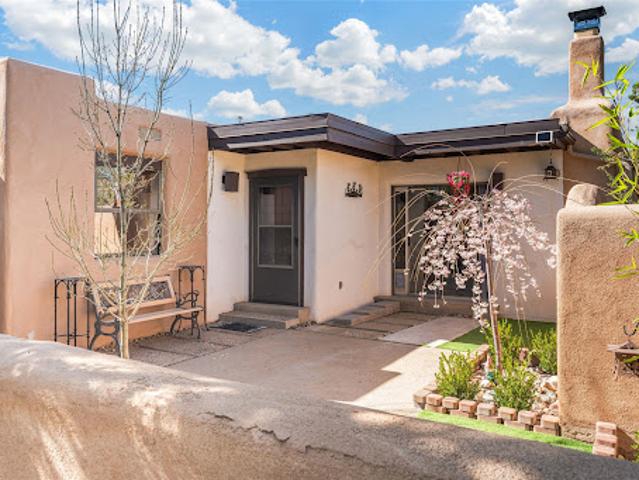Apartment for sale in Santa Fe, New Mexico
