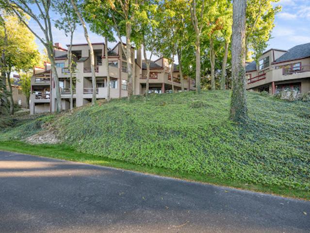 Apartment for sale in Port Clinton, Ottawa County