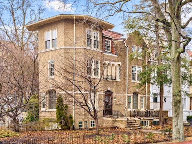 Apartment for sale in Washington, Washington DC