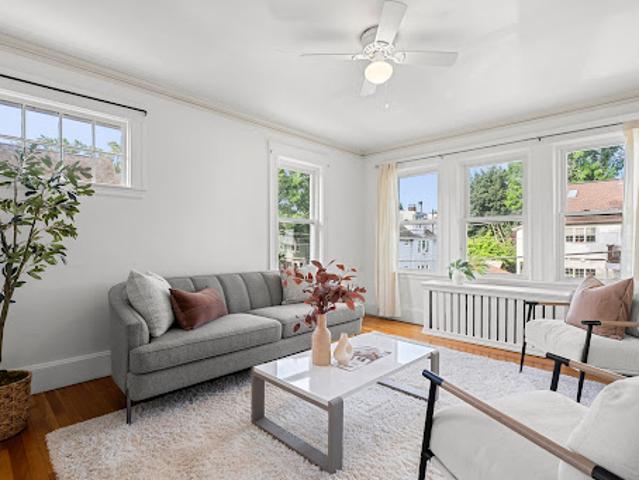 Apartment for sale in Arlington, Massachusetts