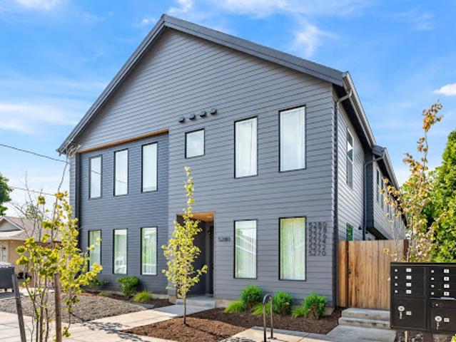 Apartment for sale in Portland