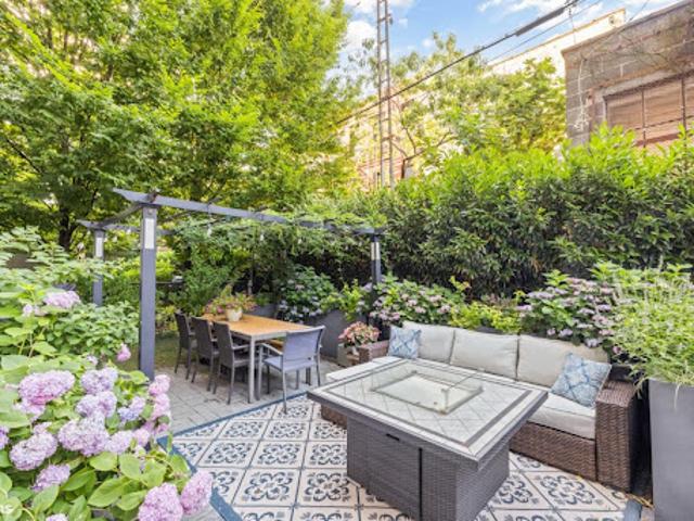 Apartment for sale in Queens, Arverne
