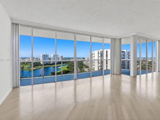 Apartment for sale in Aventura, Florida