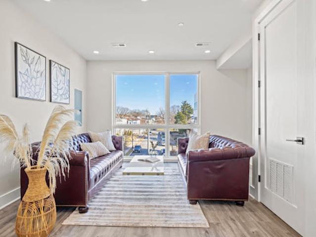 Apartment for sale in Washington, Washington DC