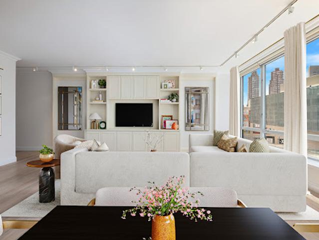 Apartment for sale in Arverne, New York