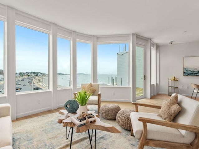 Apartment for sale in Hull, Massachusetts