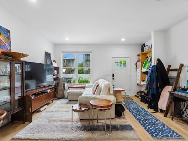 Apartment for rent in Montclair, New Jersey