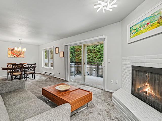 Apartment for sale in Bellevue, Washington