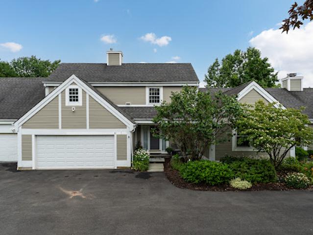 Apartment for sale in Madison, Connecticut