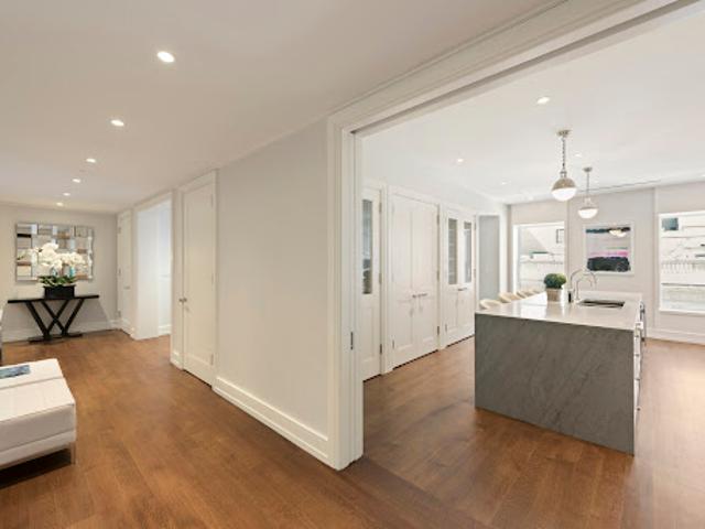Apartment for sale in Arverne, New York