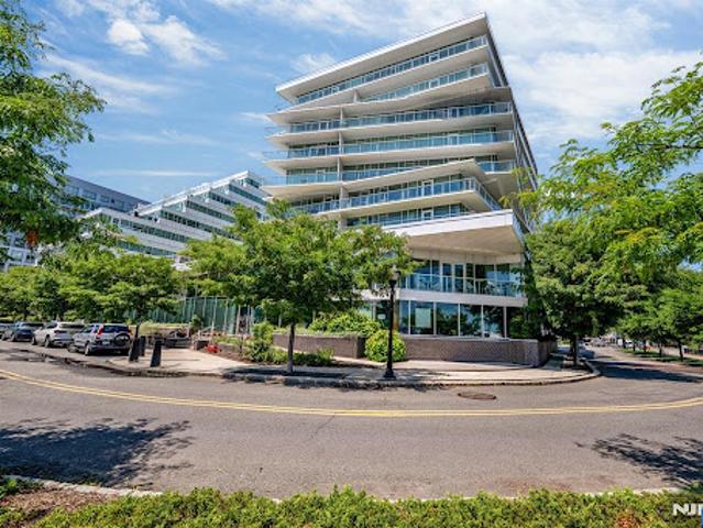 Apartment for sale in Hudson, New Jersey