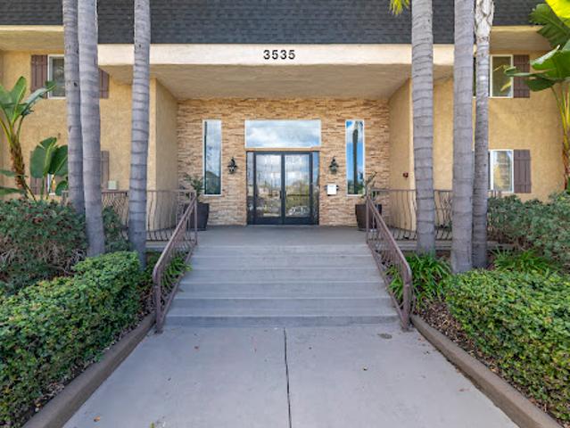 Apartment for sale in San Diego