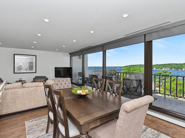Apartment for sale in Lake Geneva, Wisconsin